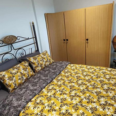 Polys Apartment And Paraskevi Studio With View بتولمايذا المظهر الخارجي الصورة