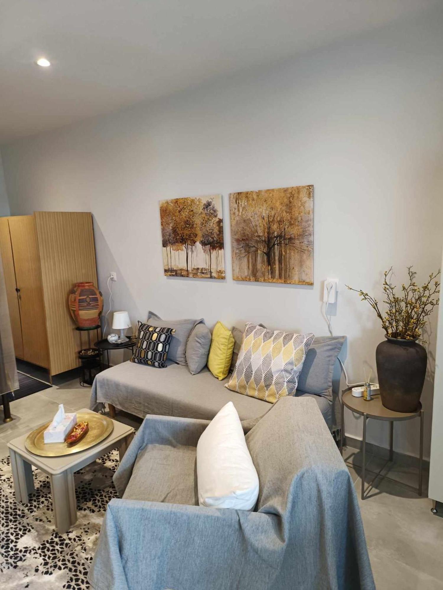 Polys Apartment And Paraskevi Studio With View بتولمايذا المظهر الخارجي الصورة